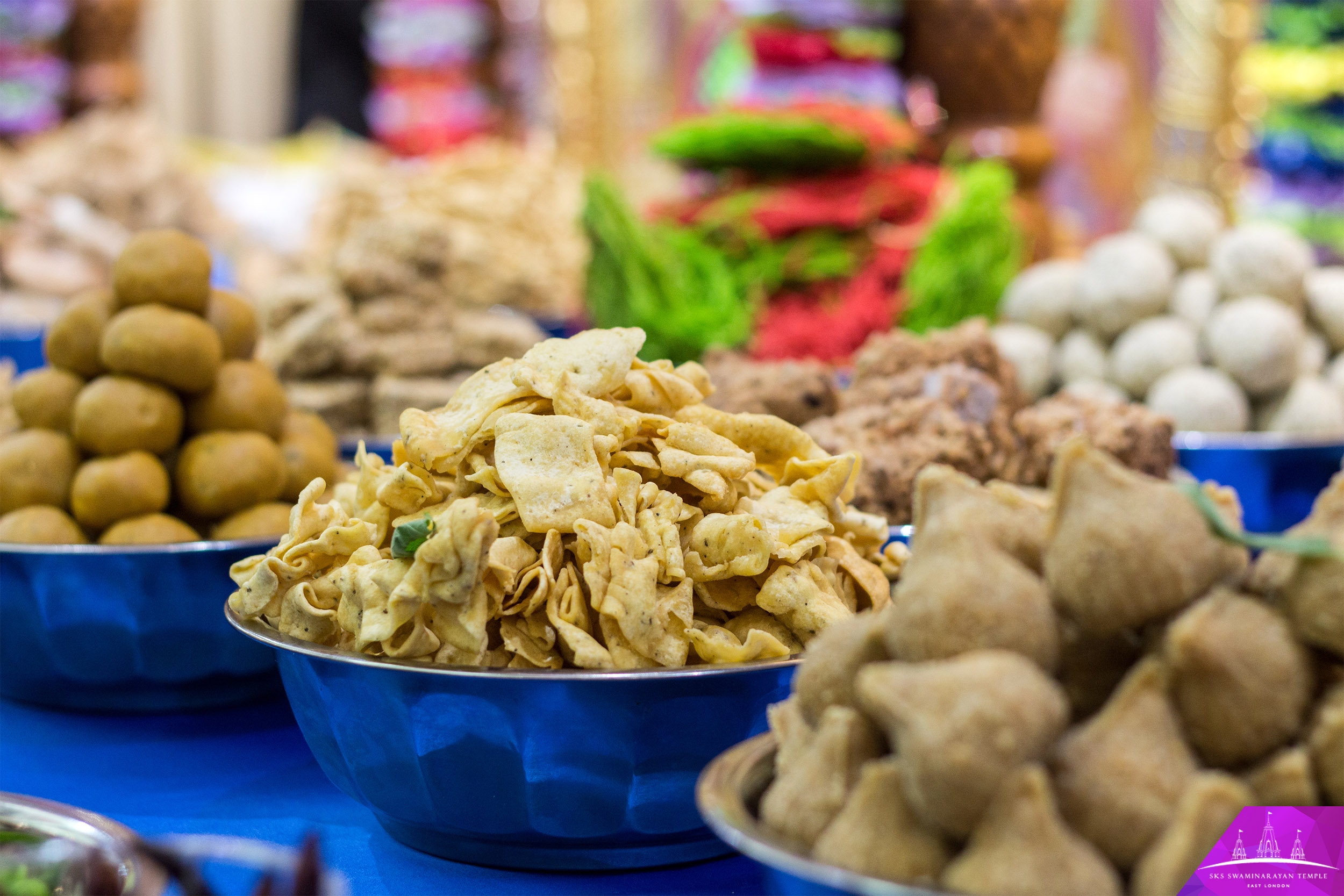 ©1987-2017 SKS Swaminarayan Temple East London